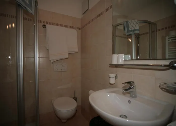 Hotel Garni Eden Canazei