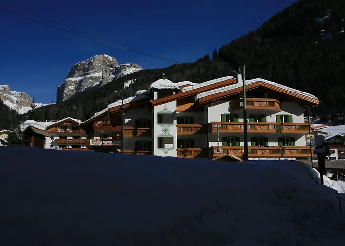 Garni Eden 2* Canazei